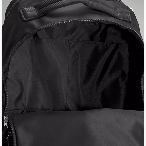 lululemon New Crew Backpack  NWT - Picture 5 of 6